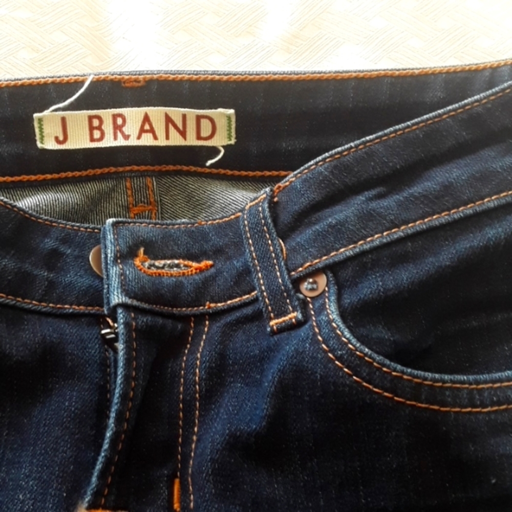 J Brand curvy fit cigarette leg, Ink